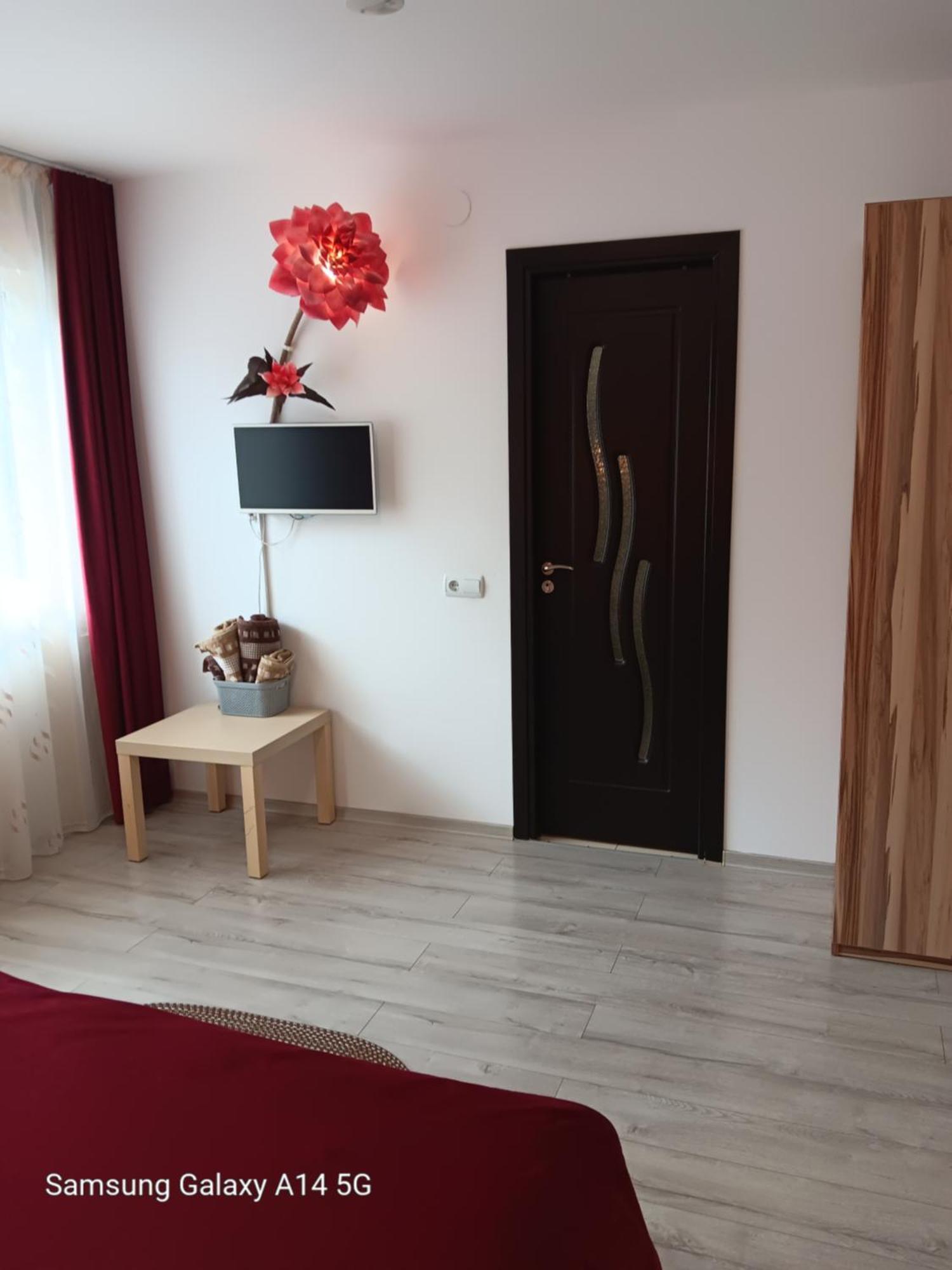 הוילה מויצ'ו דה סוס Casa Cu Semineu Moieciu מראה חיצוני תמונה